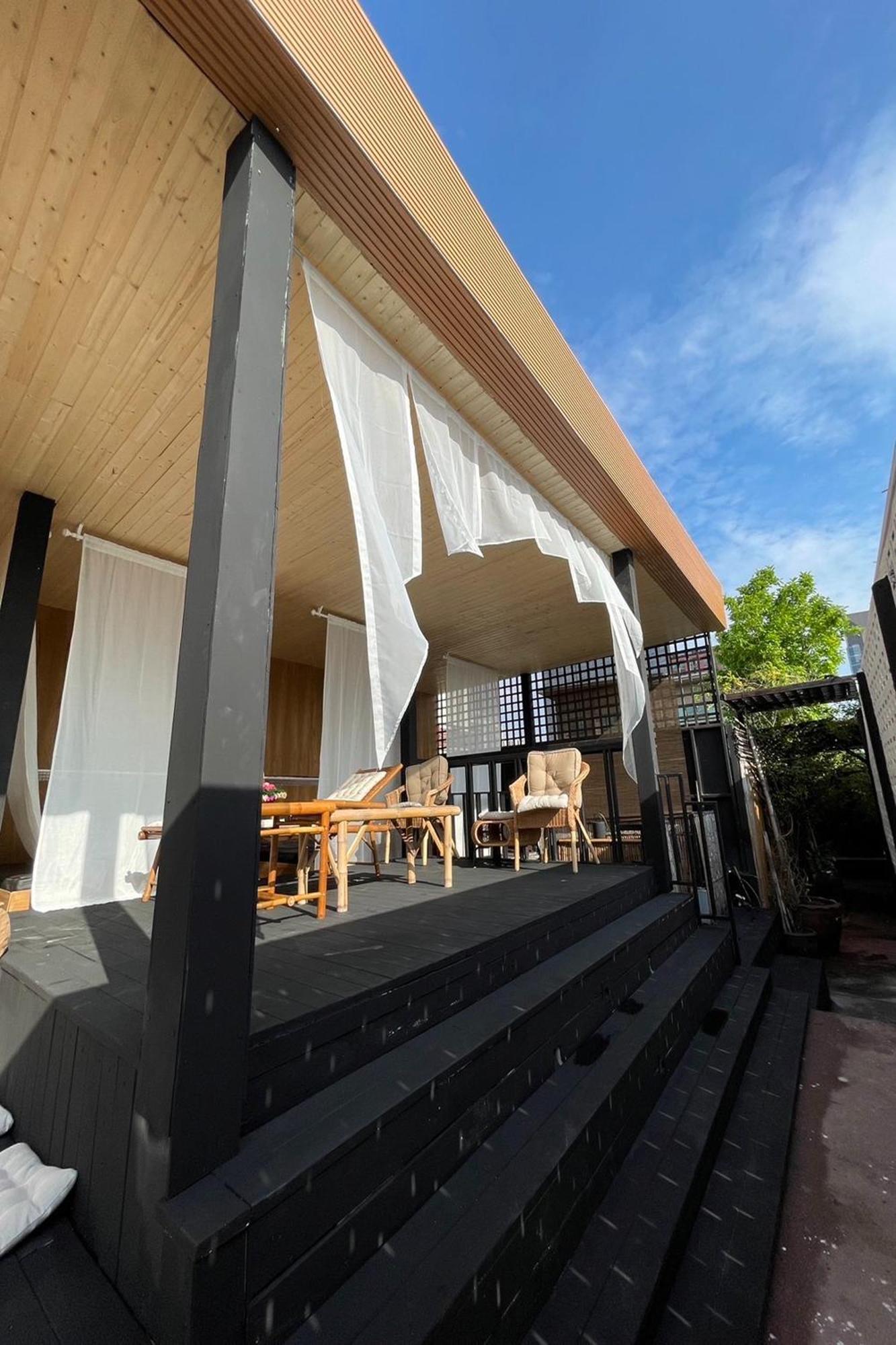 Blu Cabin Ari Stylish Gay Poshtel Bangkok Exterior photo
