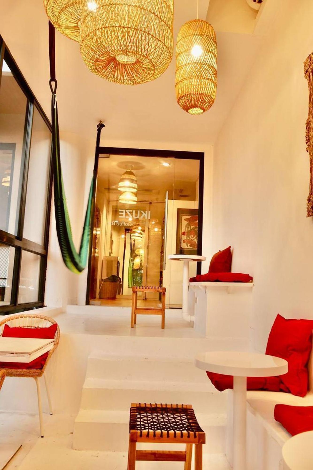 Blu Cabin Ari Stylish Gay Poshtel Bangkok Exterior photo
