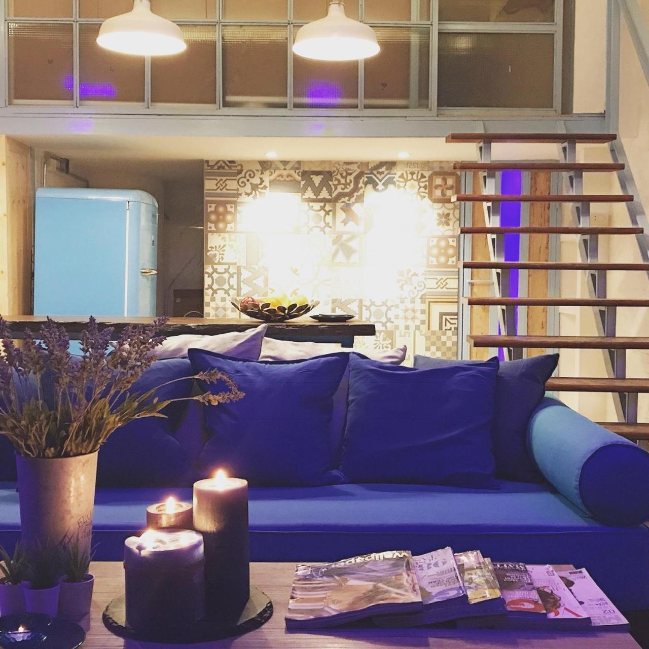 Blu Cabin Ari Stylish Gay Poshtel Bangkok Exterior photo